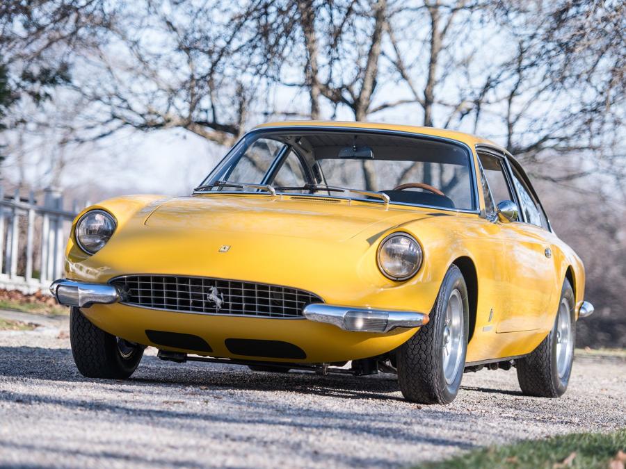  Ferrari 365 GT 2+2 1968 года  (фото 14 из 62)